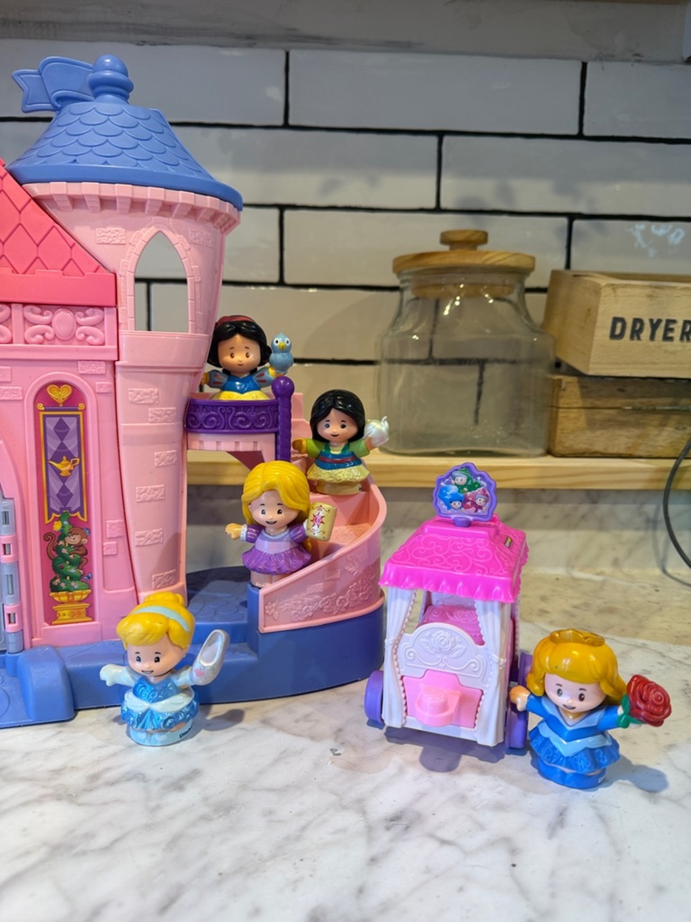 Kids Pink and Purple Princess Castle Playset with Mini Dolls - Picture 4 of 7